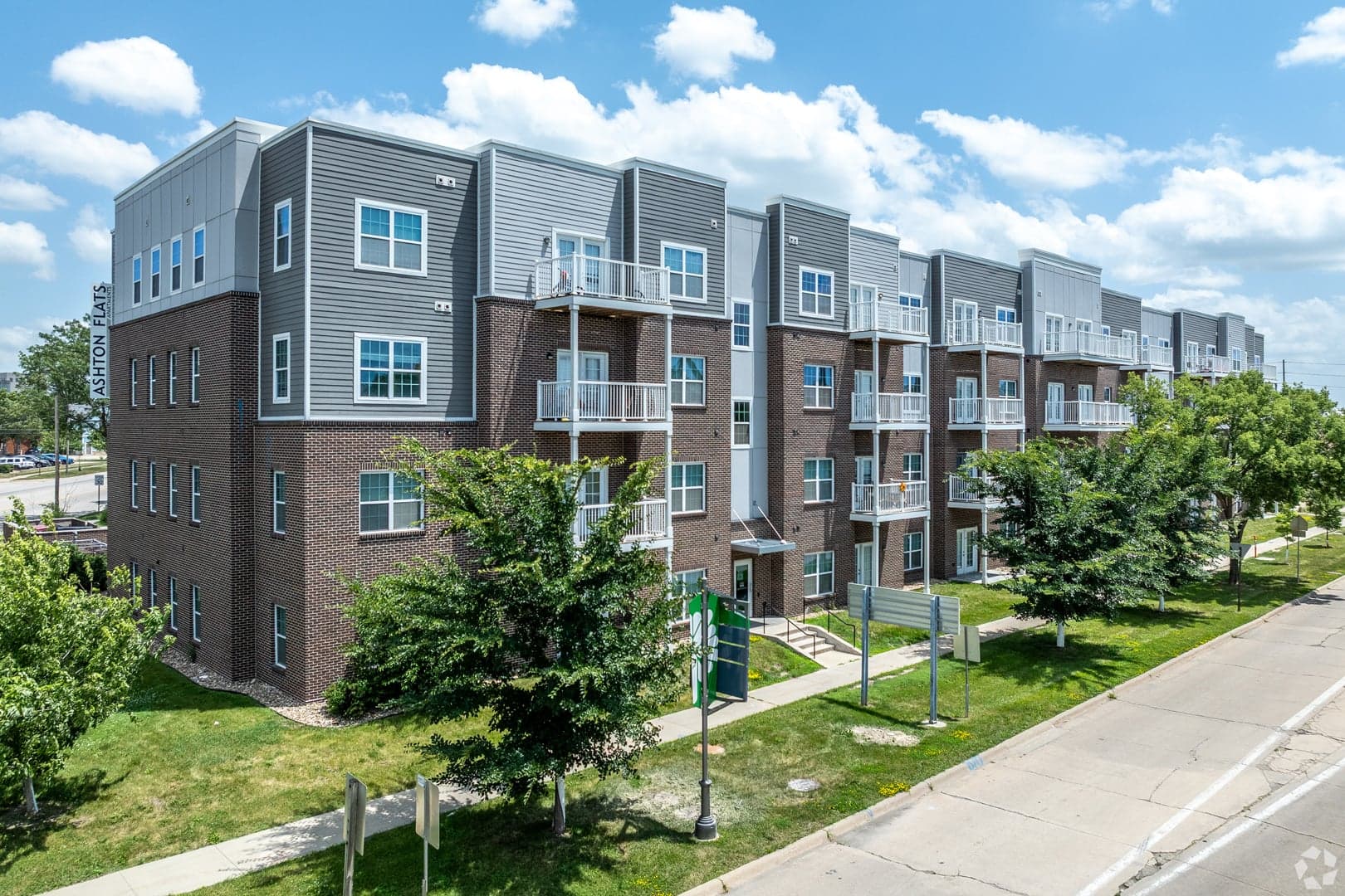 Ashton Flats photo 1